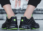 New men's casual breathable light sports shoes.